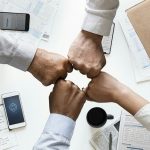 デザインで企業の魅力を最大限引き出す「トキネクト」とはどんな会社?評判は?倉知礼門とはどんな人物?